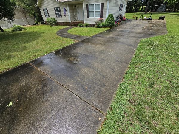 Concrete before professional cleaning